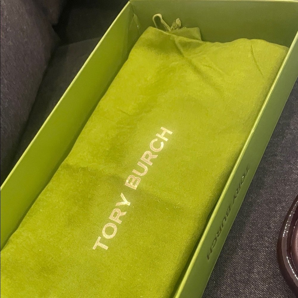 New Tory Burch Double T  Sport Slide Sandals with Logo - Picture 9 of 9